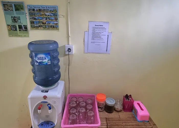 Hostel Keladi House *